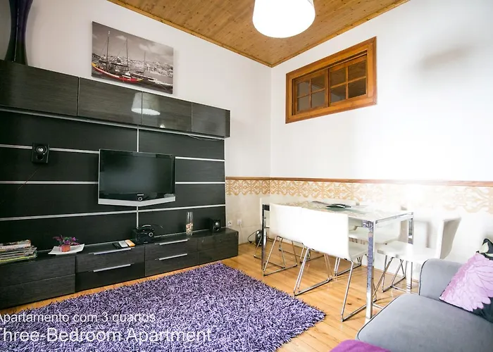 Akicity Alfama Classic شقة