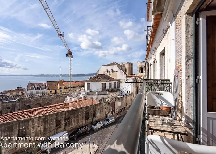 Akicity Alfama Classic *